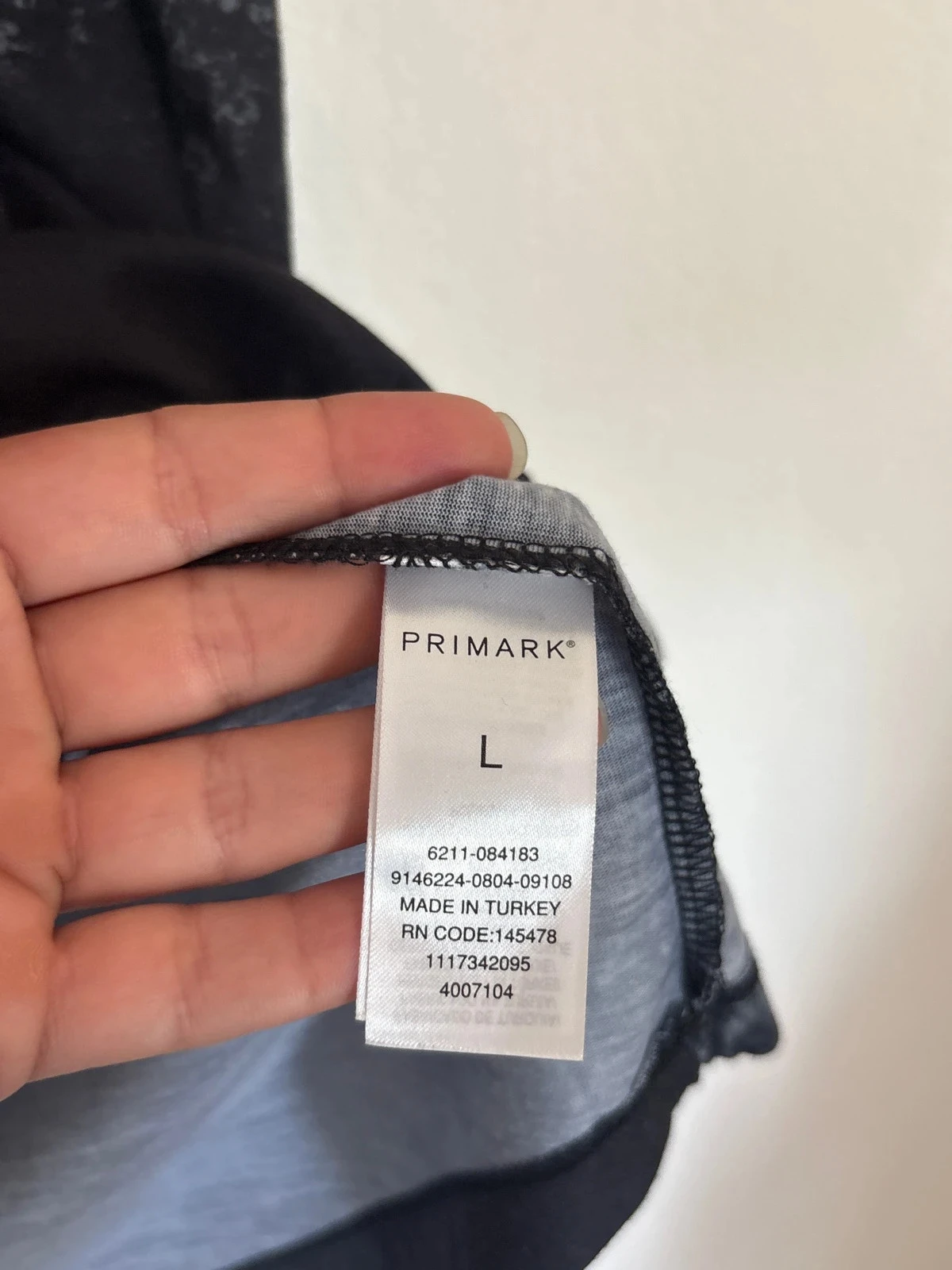 Teeshirt gris et noir Primark taille L – photo 4